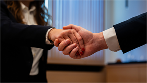 Arbeitsverträge - Betriebsvereinbarungen – Arbeitsprozesse